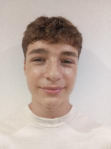 Adrián Ruiz