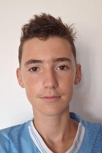 Erik Tena