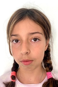Mia Lozano