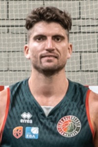 Romén Hernández