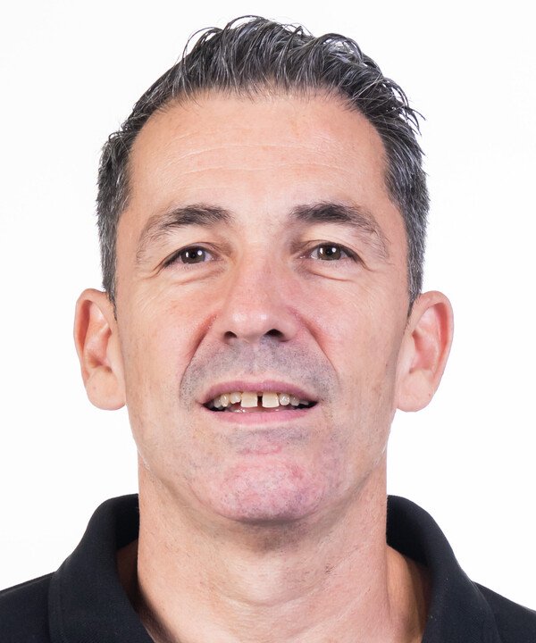 G. García
