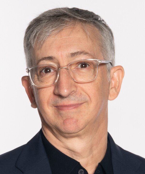 M. Fernández